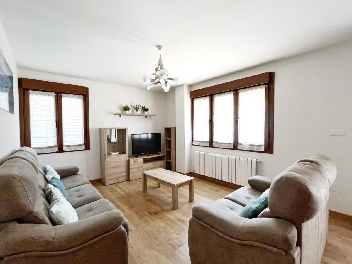 Apartamento Valbuena Потес Екстер'єр фото