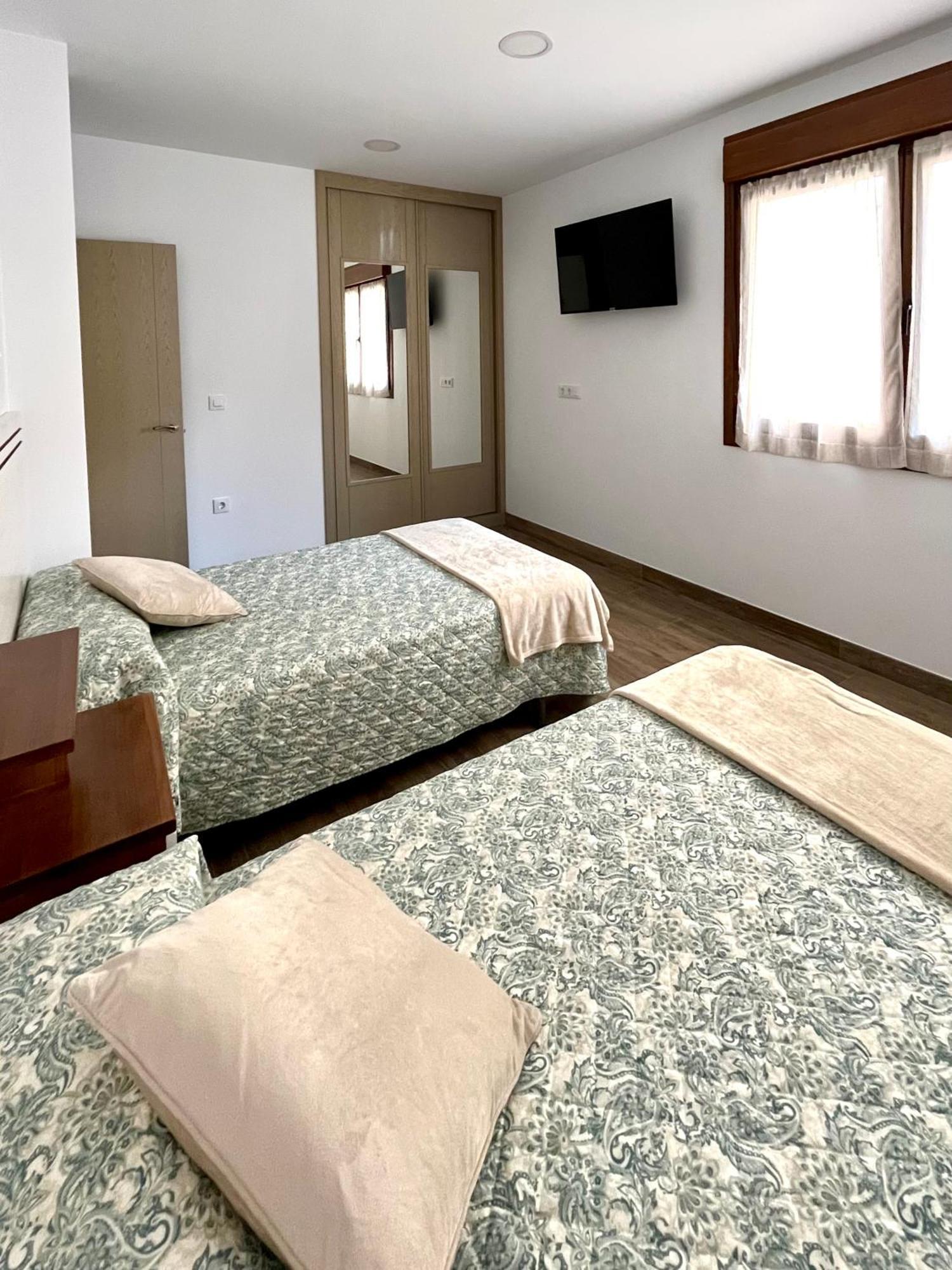 Apartamento Valbuena Потес Екстер'єр фото