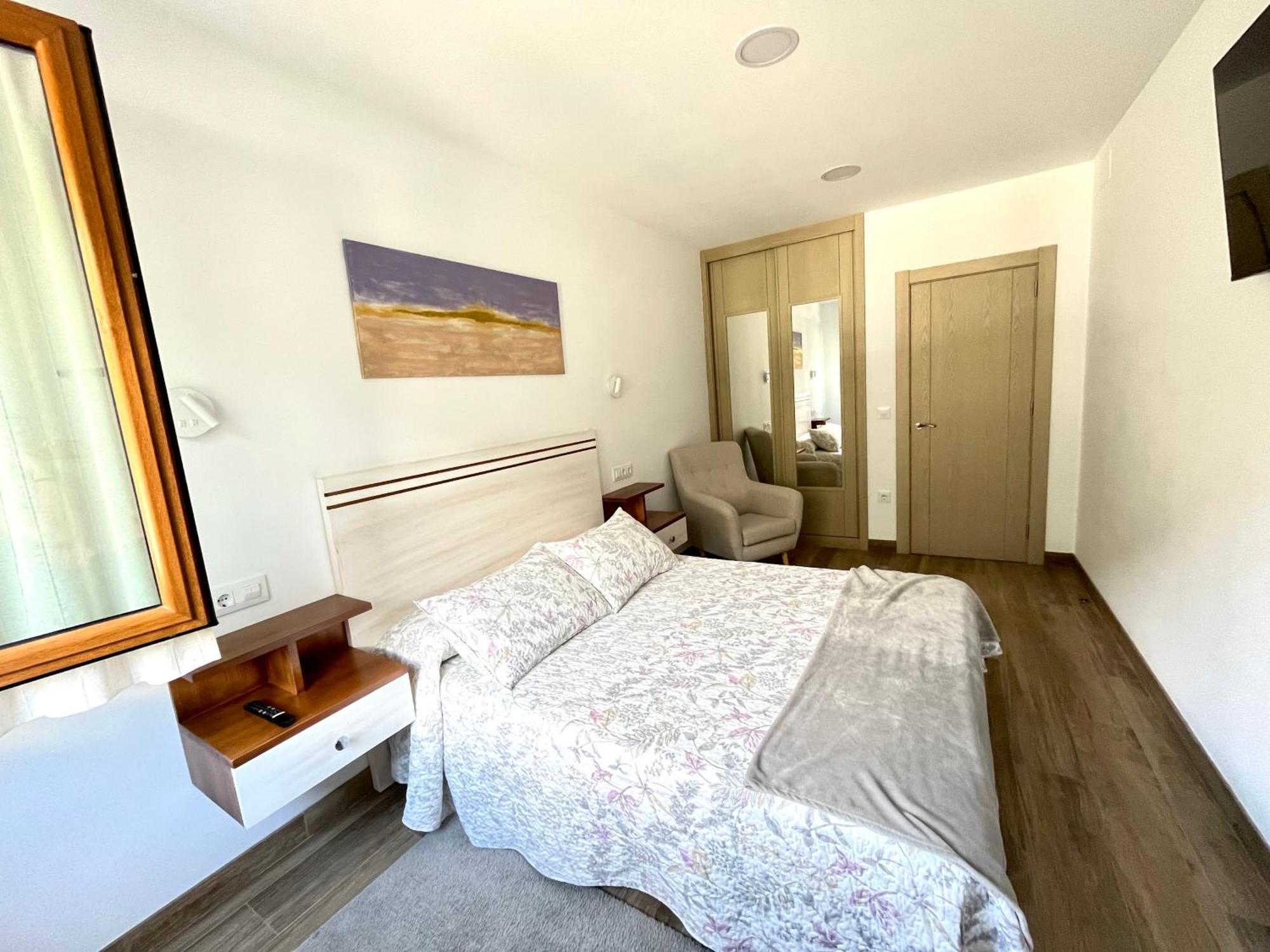 Apartamento Valbuena Потес Екстер'єр фото